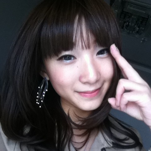 美女屁股没有穿内裤动态
